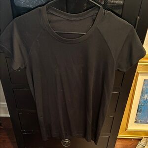 Lululemon Swiftly Black Top